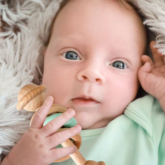 Hochet bébé couleur menthe