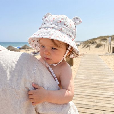 Chapeau Bob bebe blanc / fleur 