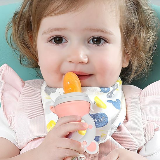 Grignoteuse bébé ergonomique rose